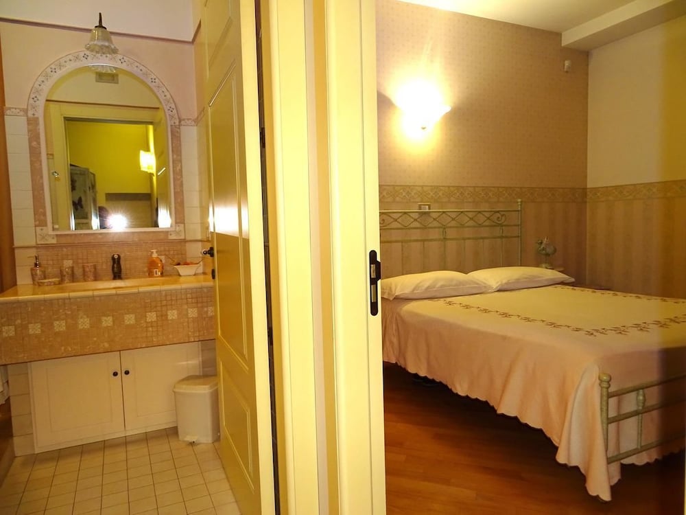 Deluxe Quadruple Room, Terrace photo 3