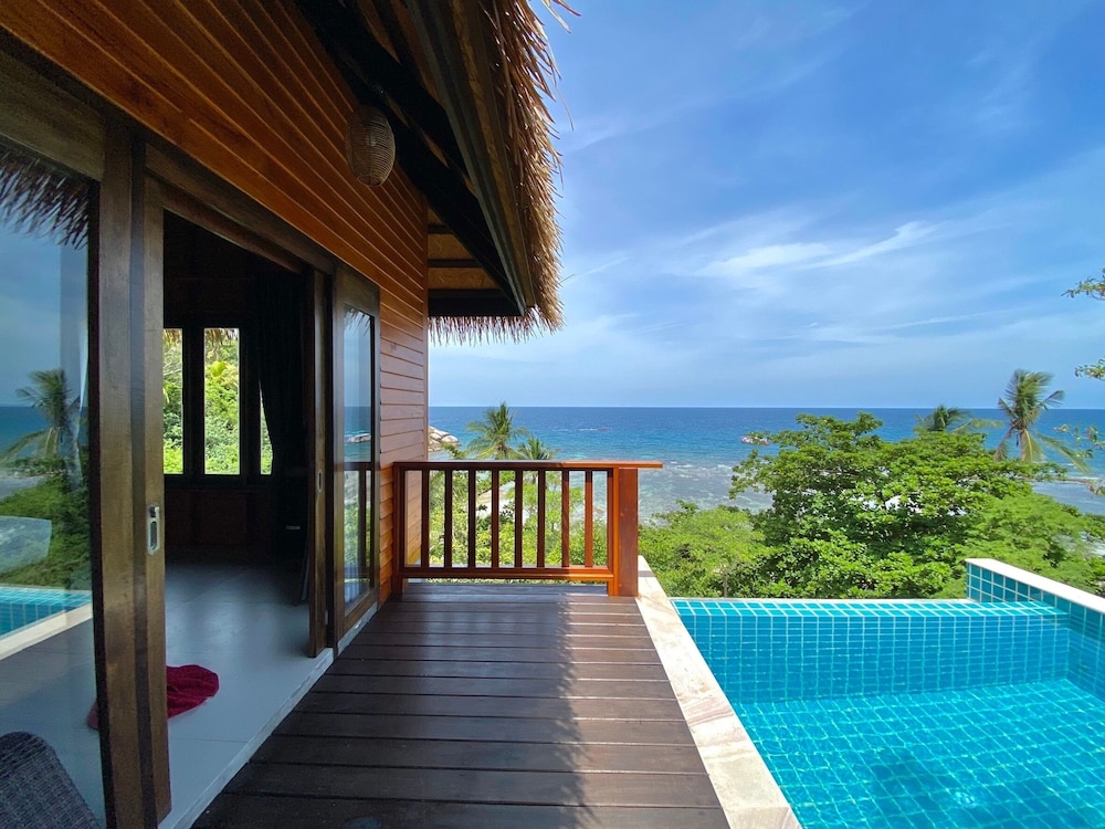 Villa with Private Pool (Free pick up and dop off at Mae Haad Pier) - Photo 10