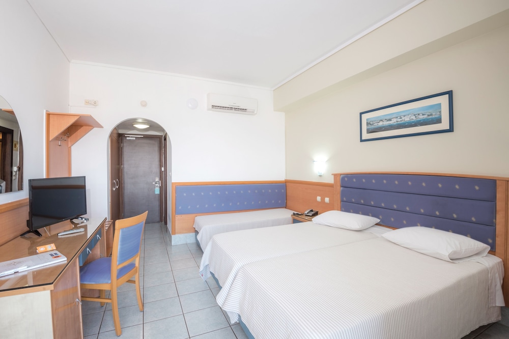 Twin Room, Sea View photo 2