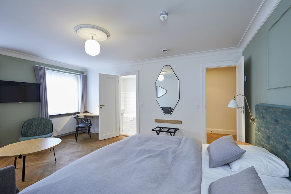 Superior Quadruple Room