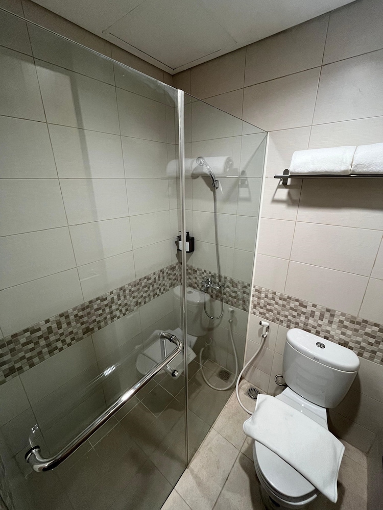 Deluxe Room - Photo 4