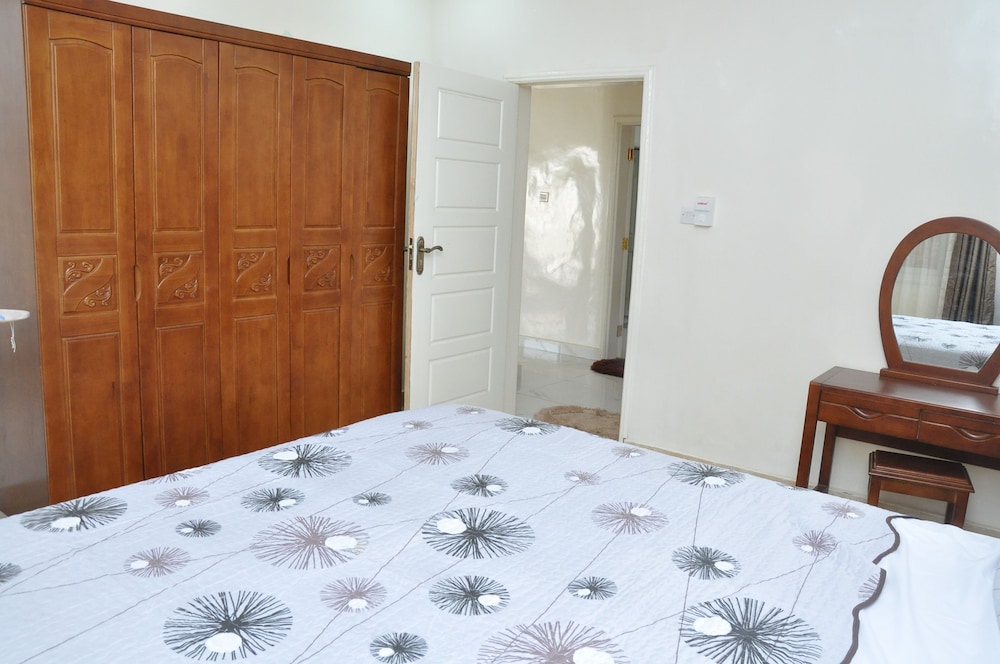 Apartment, 4 Bedrooms photo 1