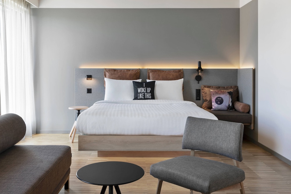 Family Room, 1 Double Bed, City View - Photo 3