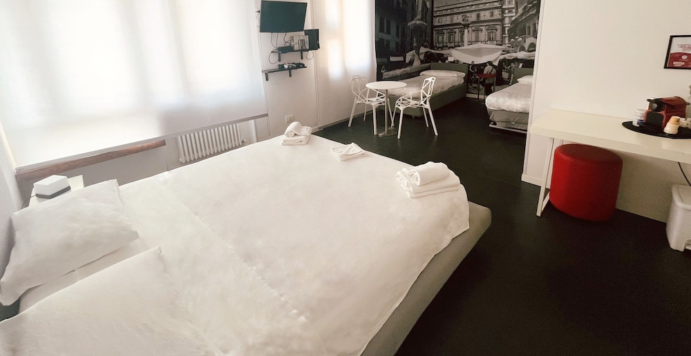 Deluxe Quadruple Room photo 2