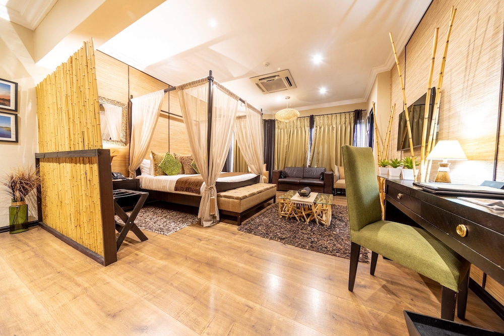Presidential Suite photo 3