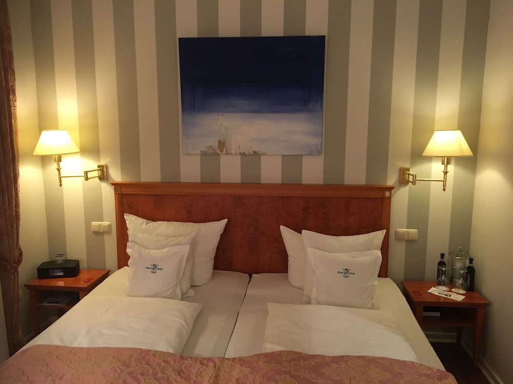 Double Room (Weekend Package incl WellnessFitness) photo 3