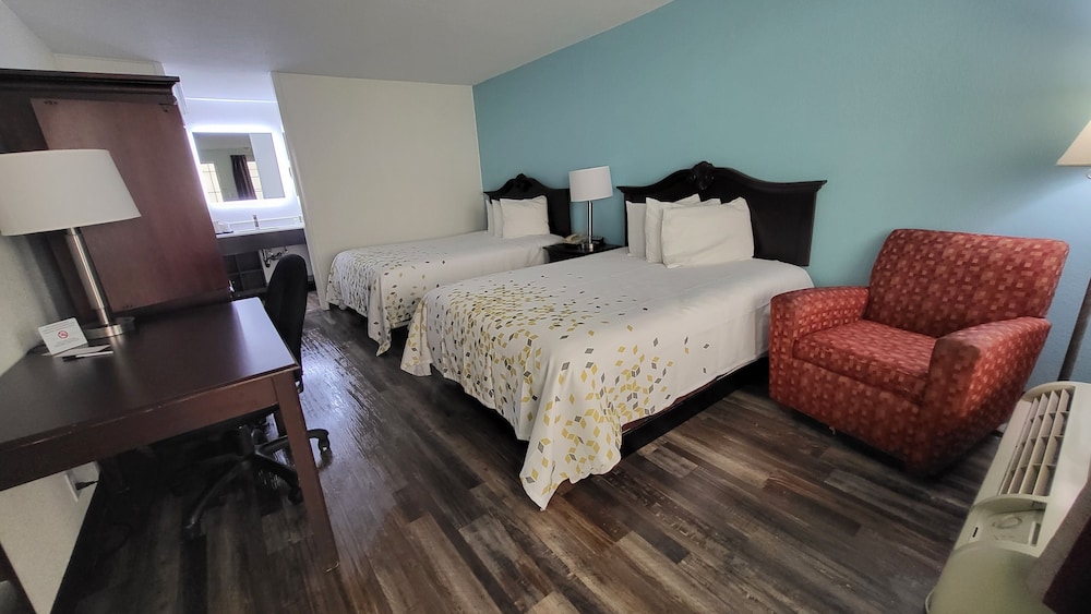 Economy Double Room - Photo 1