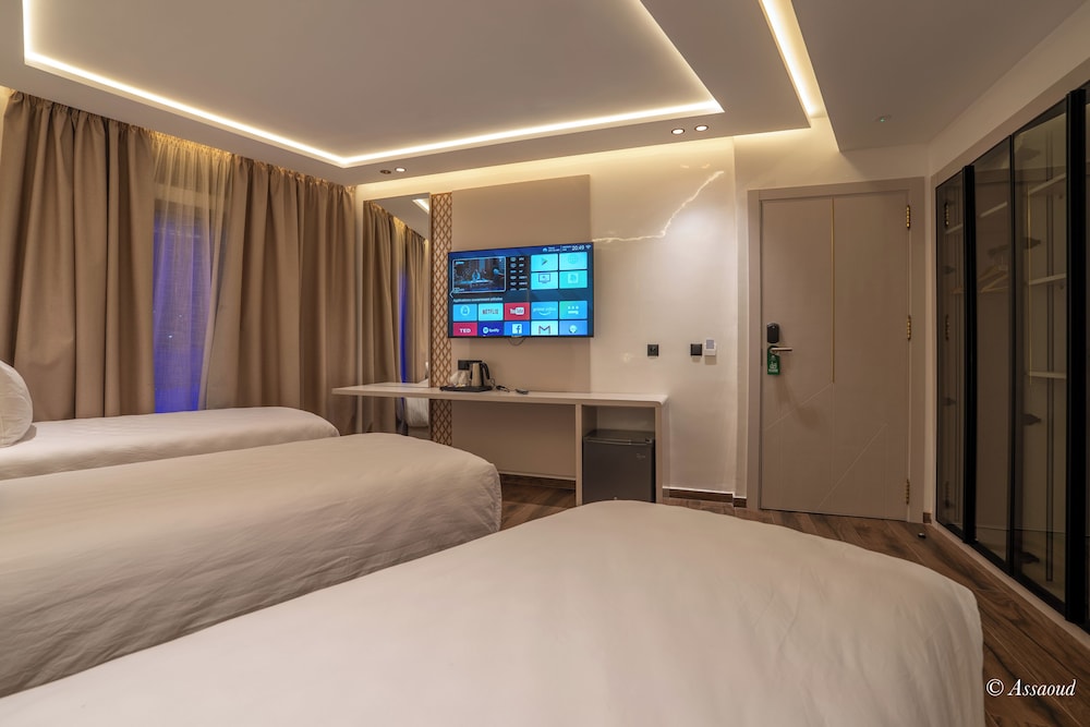 Triple Room, Balcony, Mountain View