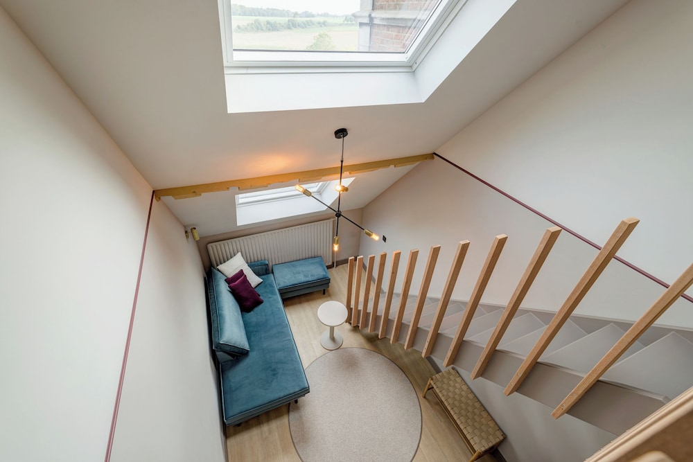 Signature Double Room, 1 King Bed photo 3