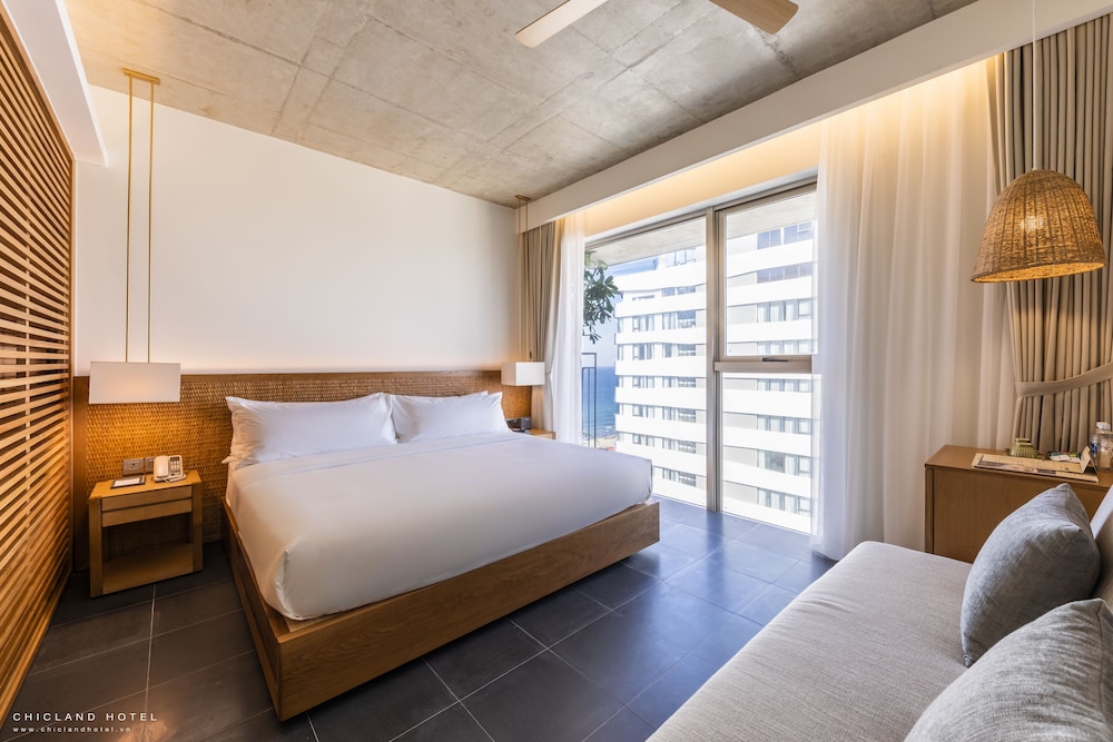 Deluxe Double Room - Photo 9