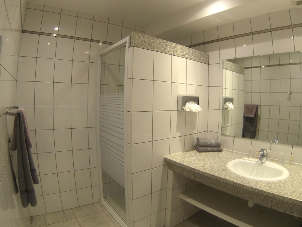 Superior Twin Room, 2 Twin Beds, Terrace, Ground Floor photo 3