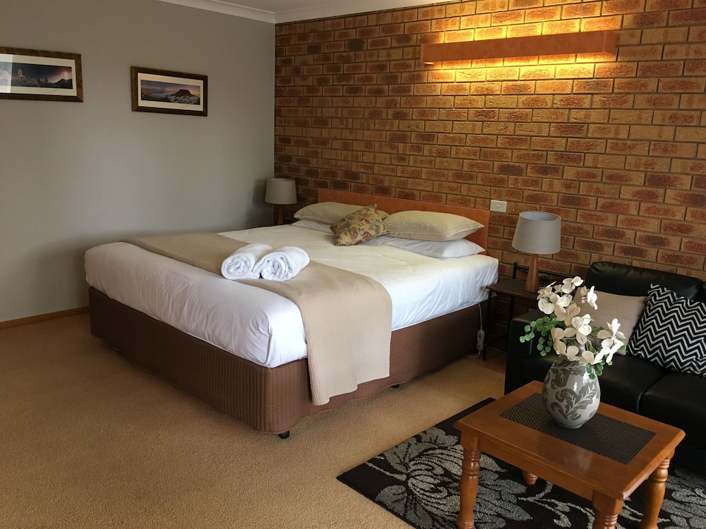 King Spa Room