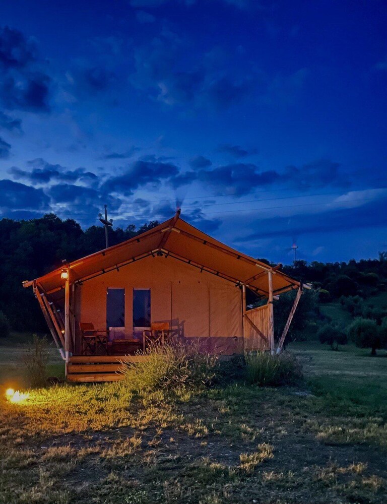 Deluxe Room, Private Bathroom ( Tenda Lusso Bagno Comet) - Photo 5