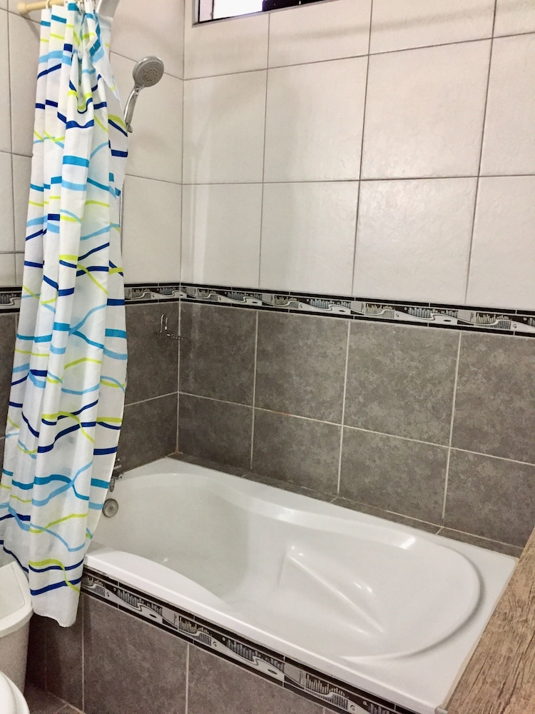 Superior Triple Room, 3 Twin Beds photo 2