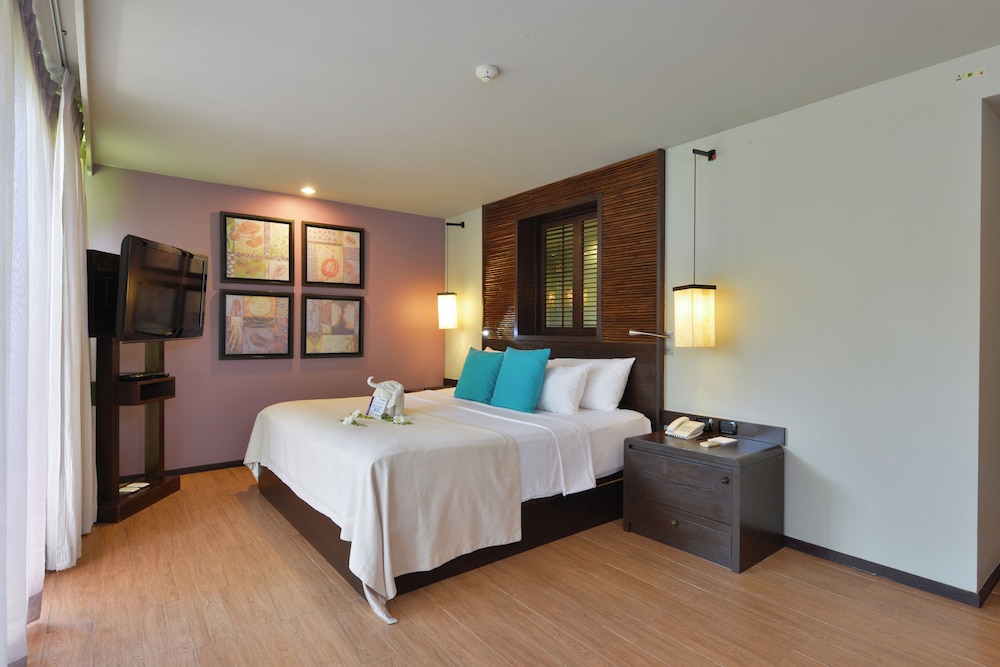 Superior Room - 360 meters away from the beach photo 3