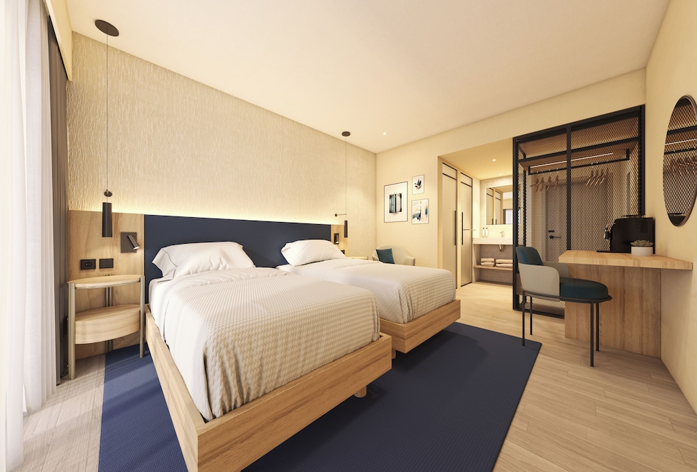 Room, Multiple Beds, Sea View