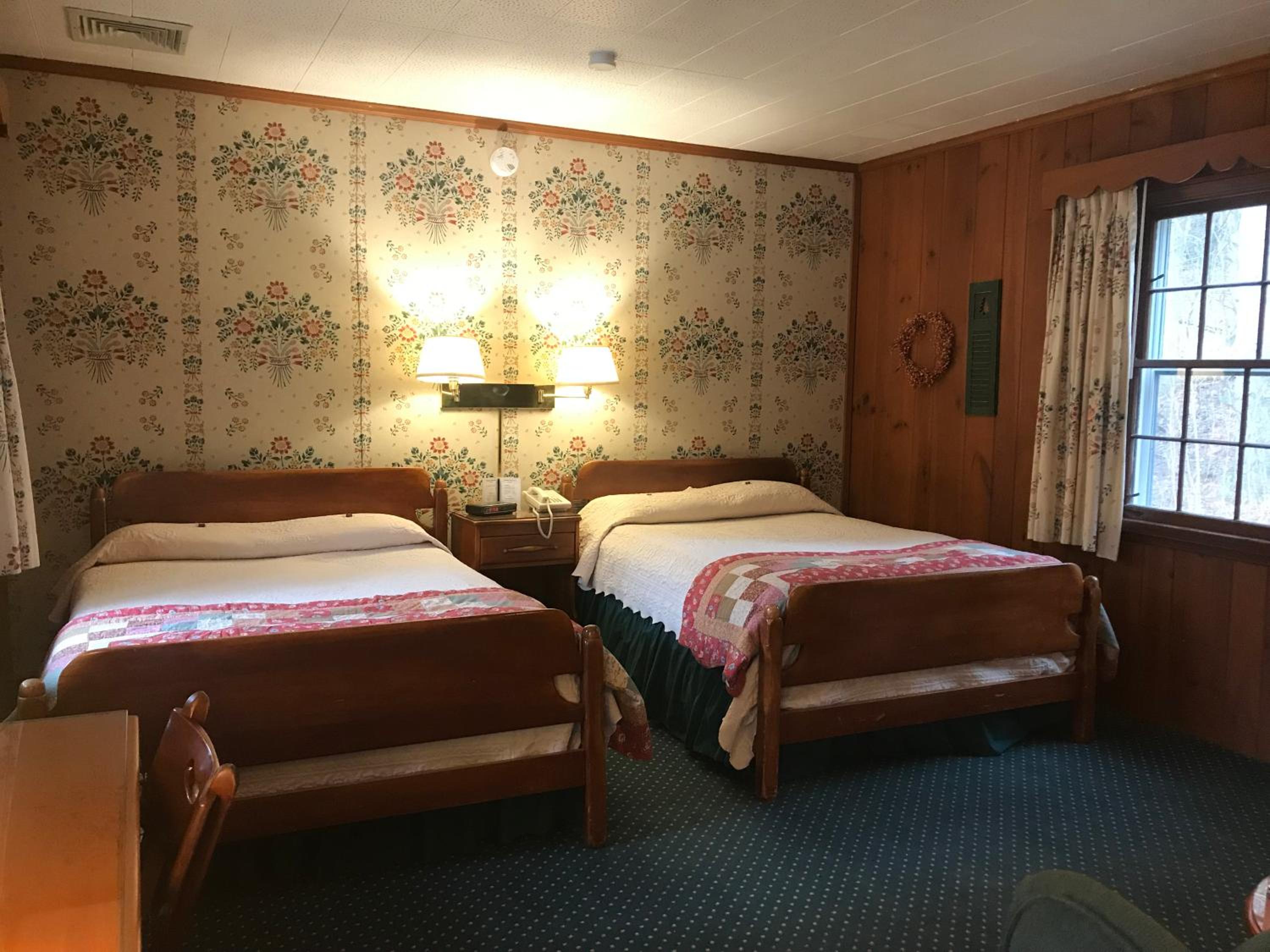 Double Room with Two Double Beds photo 2