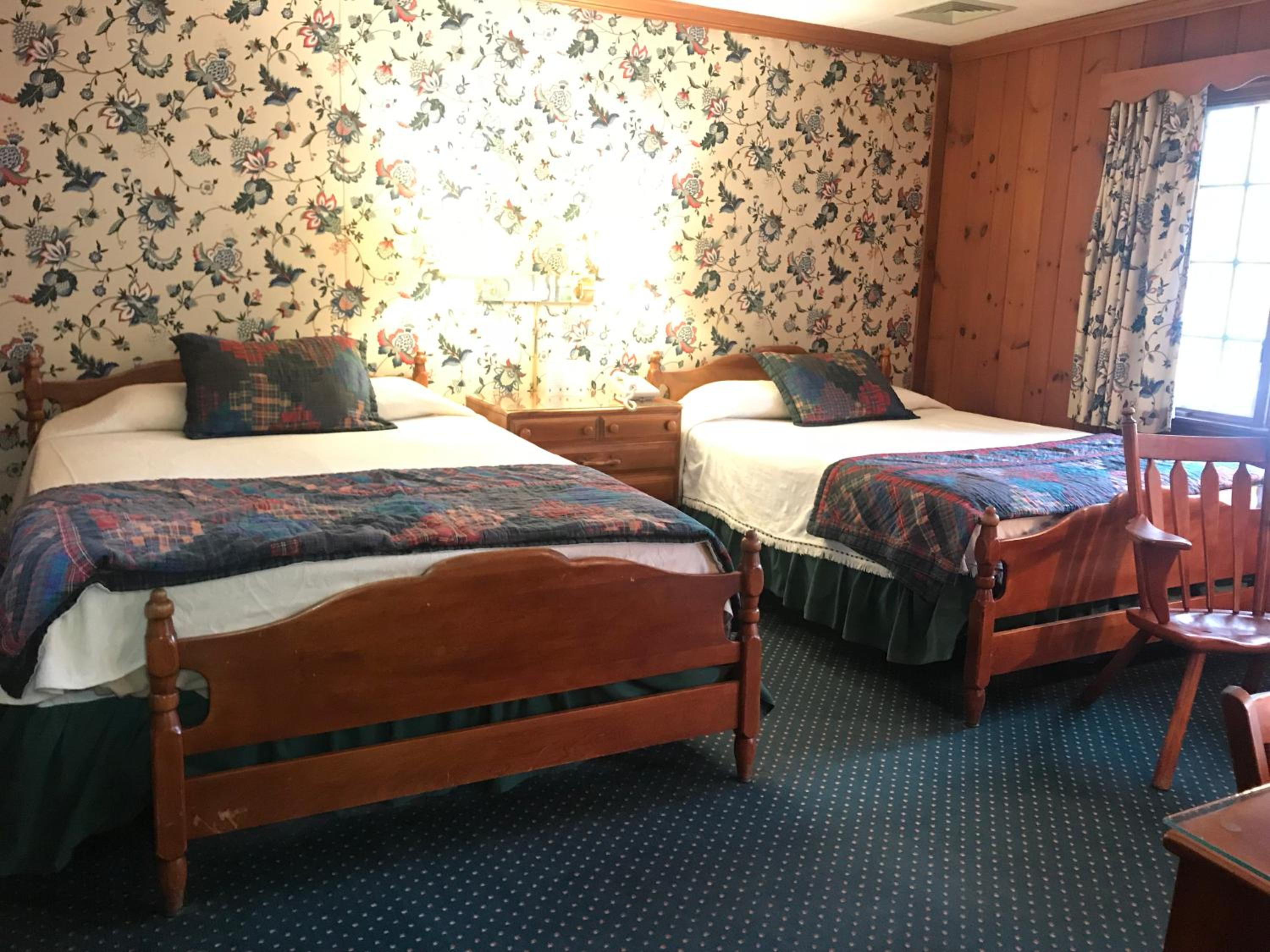 Queen Room with Two Queen Beds