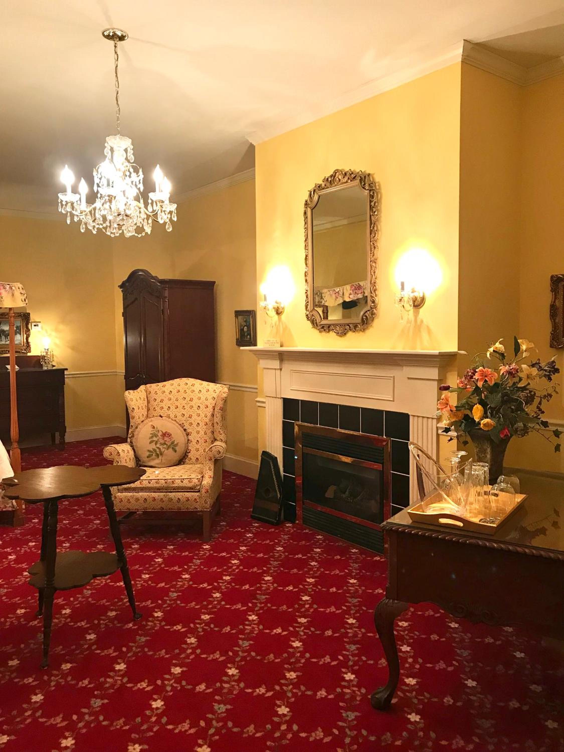 King Room With Sofa Bed photo 3