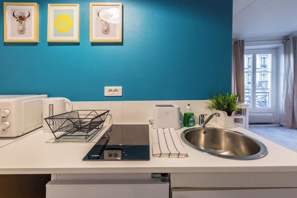 Apartment photo 2