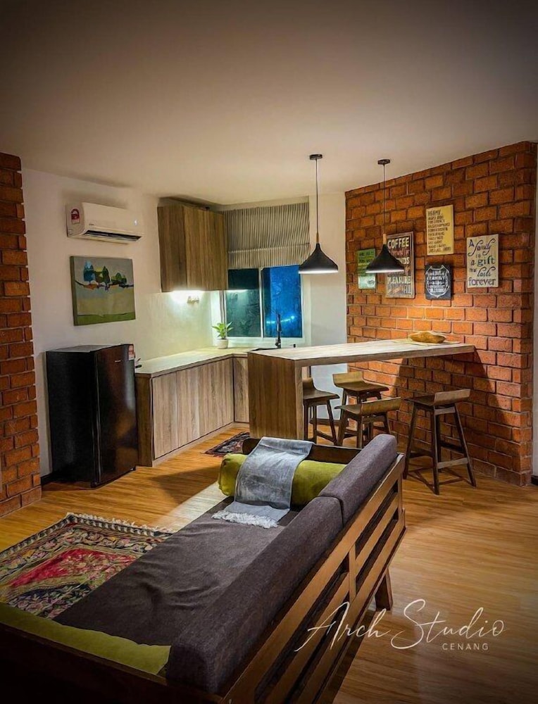 Studio Apartment - Photo 9