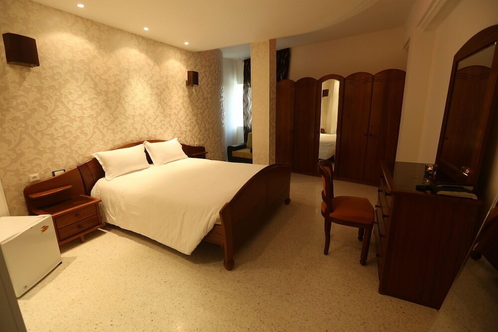 Deluxe Quadruple Room photo 2