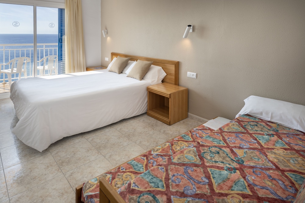 Superior Double Room - Photo 2