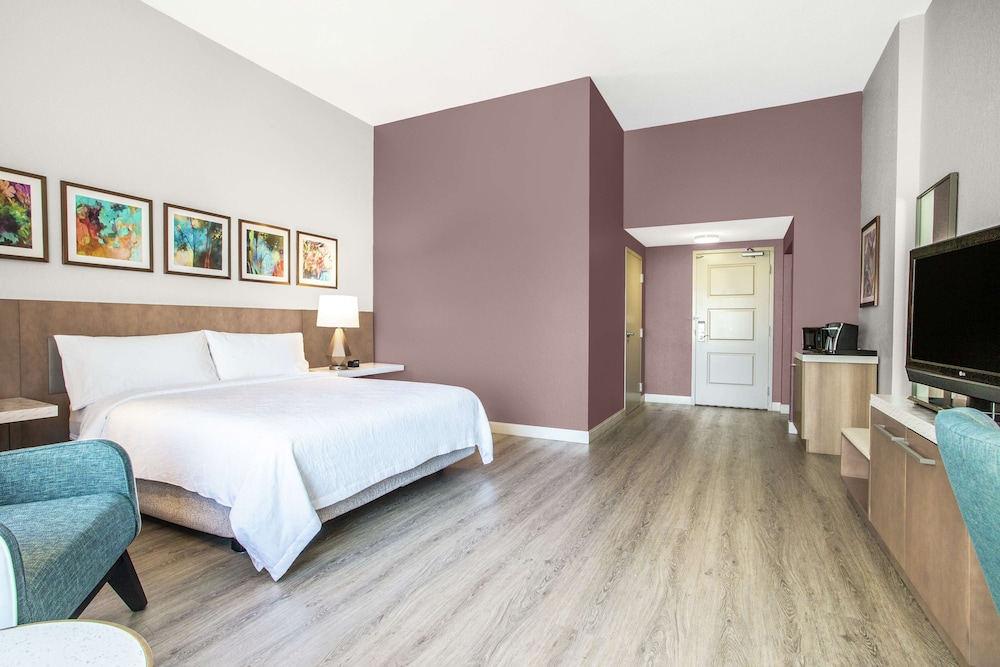 Room, Accessible photo 2