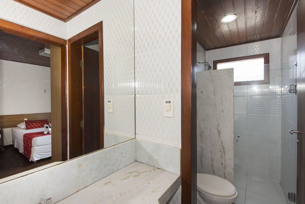 Standard Triple Room - Photo 6