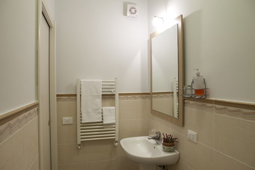 Double Room Single Use photo 3