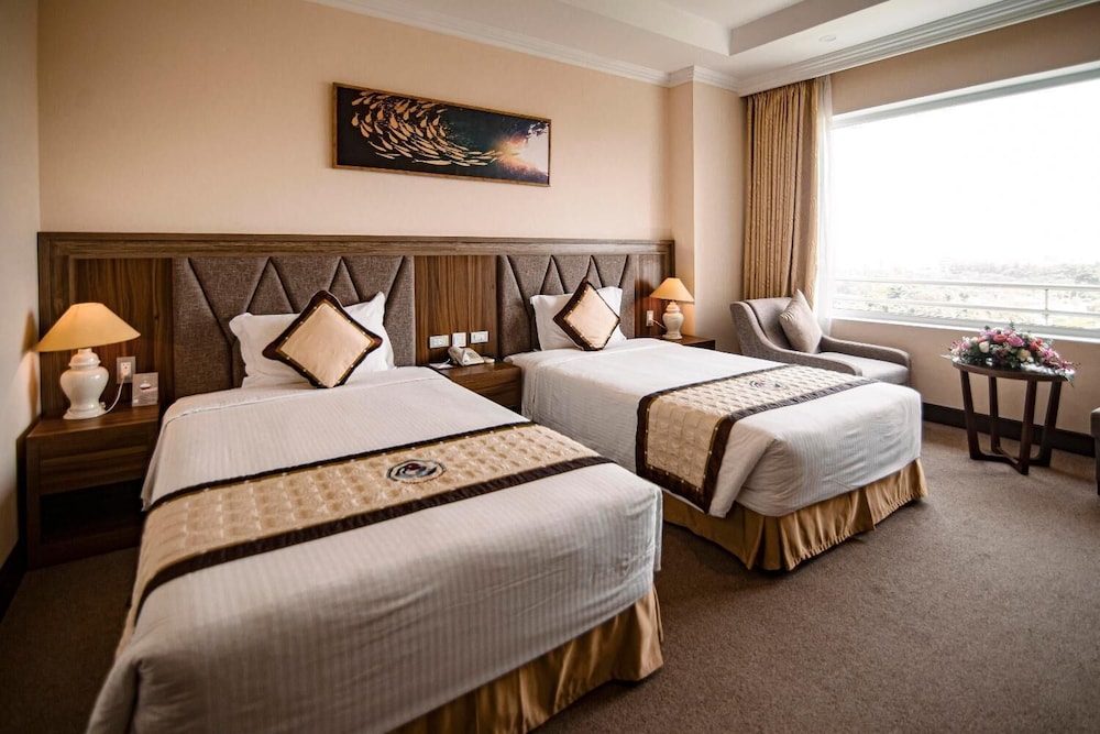 Premium Deluxe Twin Room photo 3
