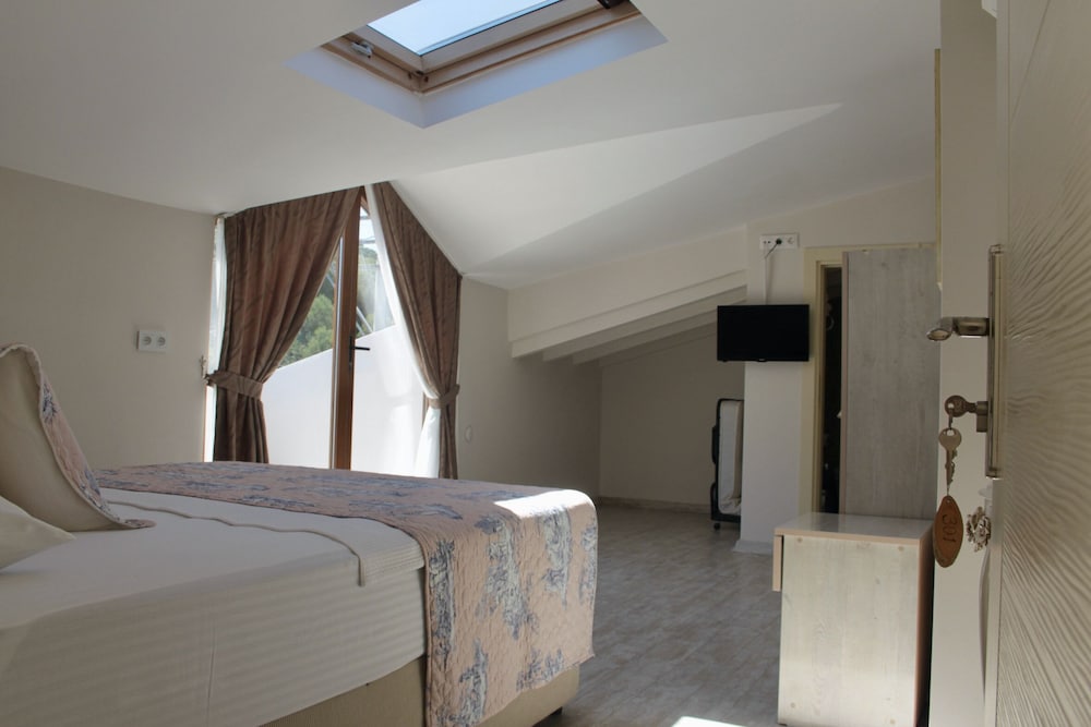 Superior Triple Room photo 1