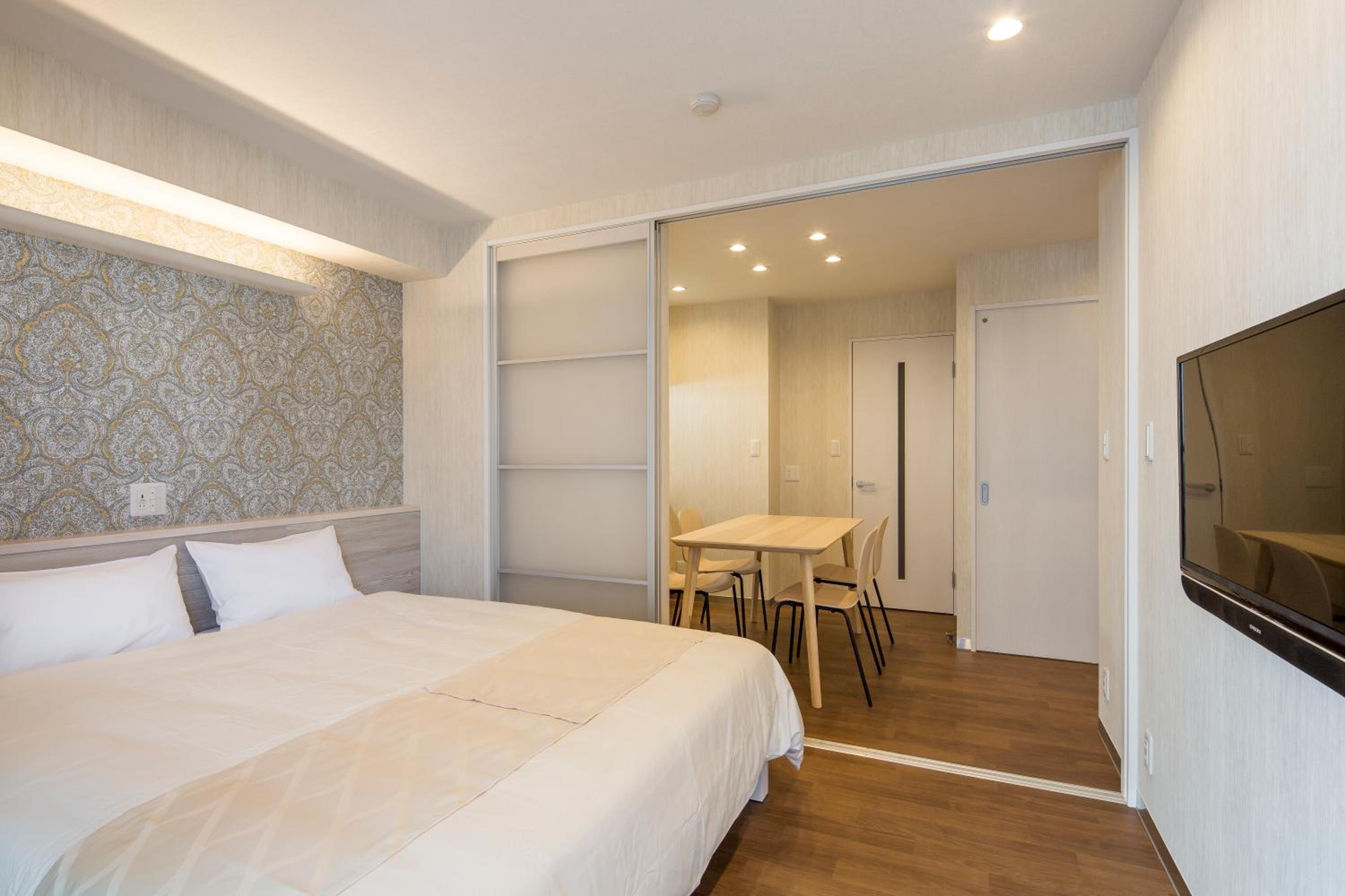 Two-Bedroom with Balcony (5 Adult) photo 2