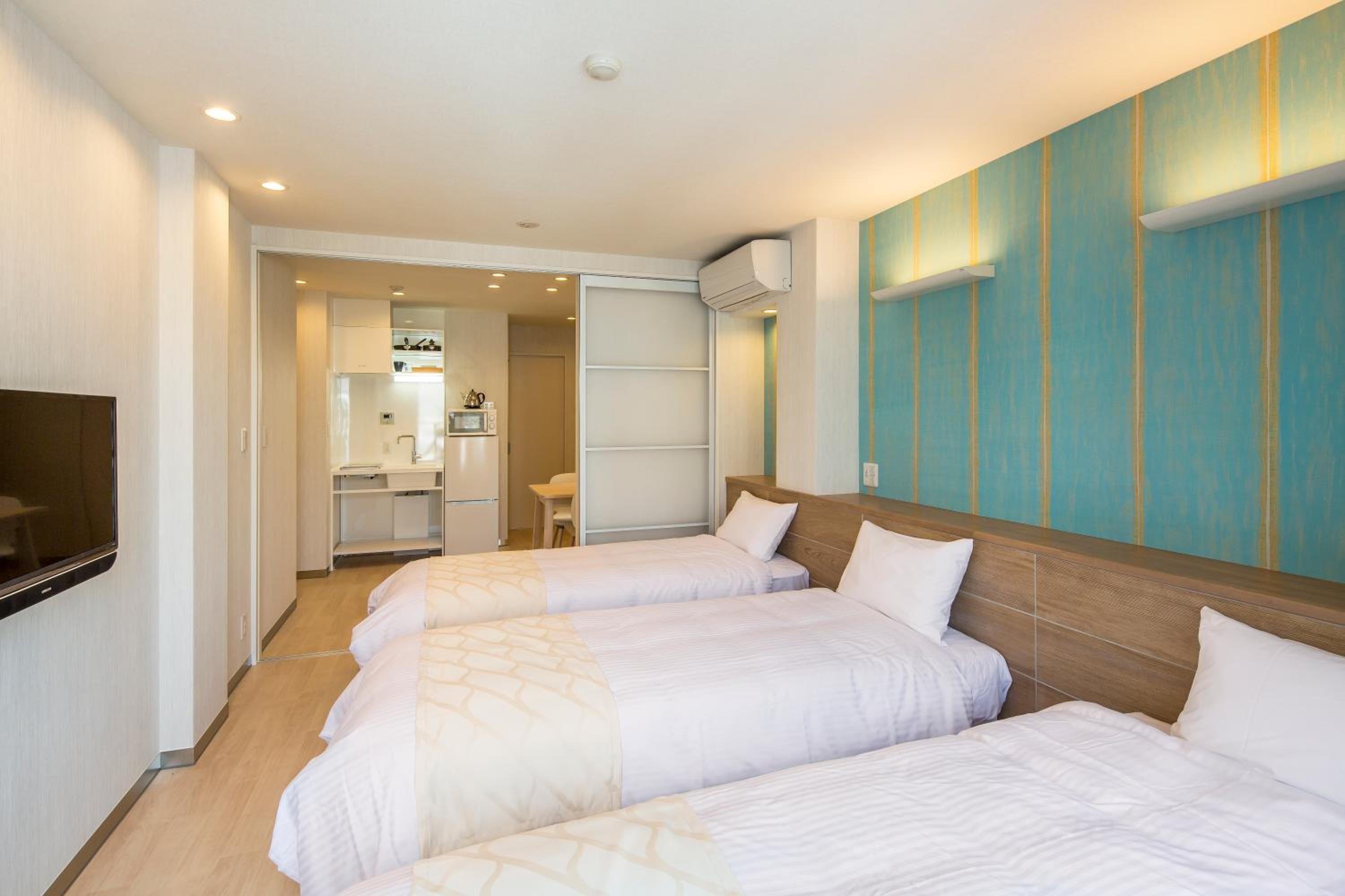 One-Bedroom with Terrace (3 Adult) photo 2