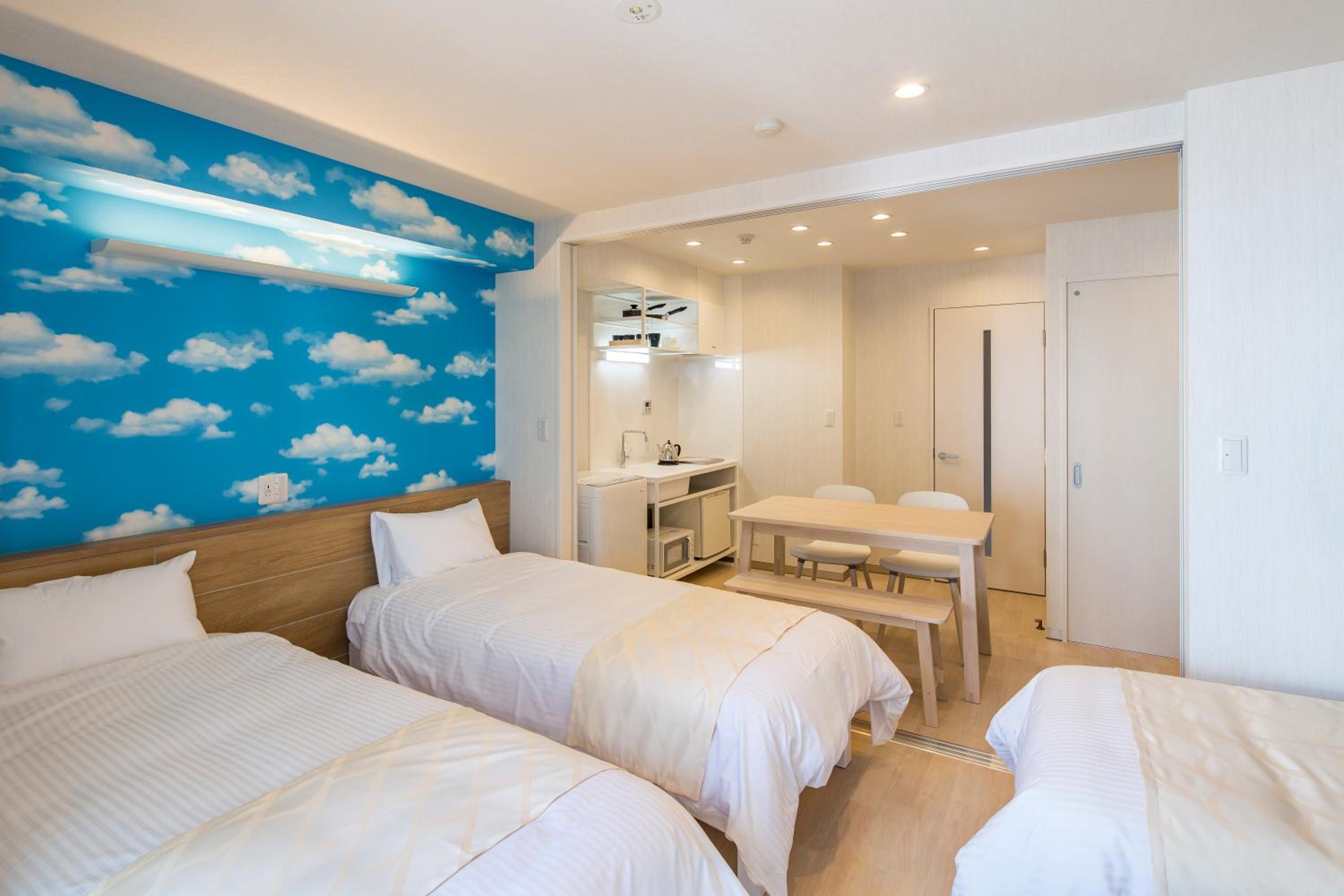 Suite with Balcony (4 adult) photo 3