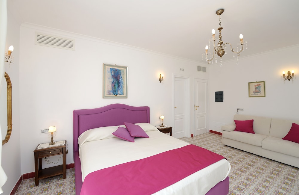 Junior Double Room photo 3