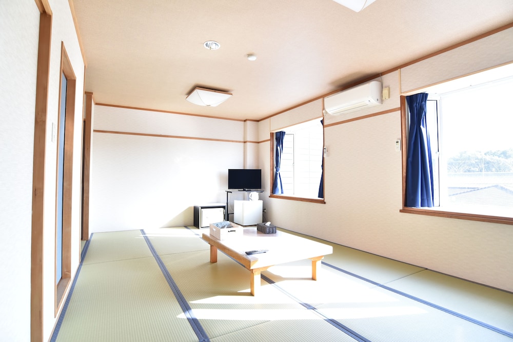 Japanese Style, 6-8 tatami, no Shower photo 3