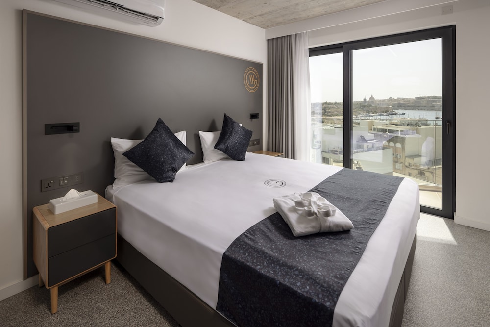 Executive Family Suite