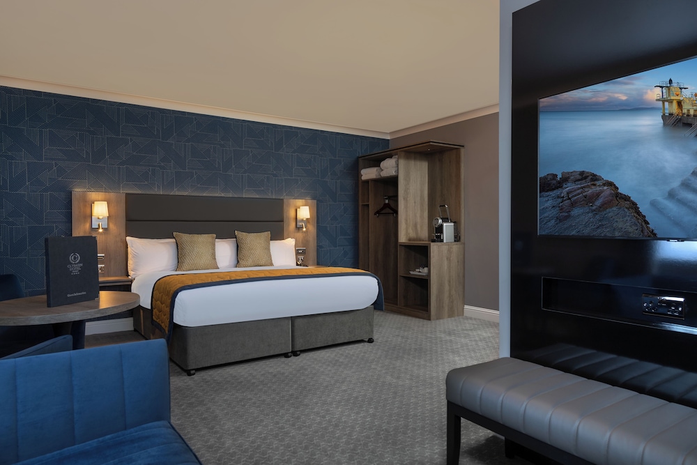 Superior Suite - Photo 1
