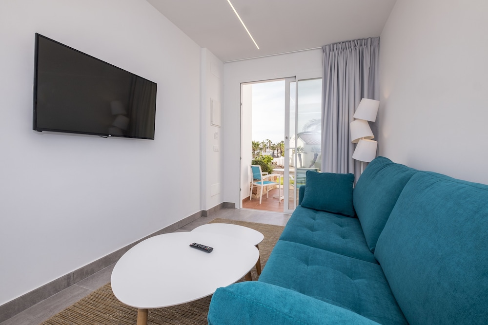 Exclusive Double Room, Terrace, Ground Floor photo 3