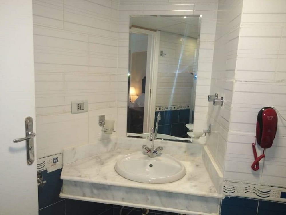 Standard Triple Room photo 3
