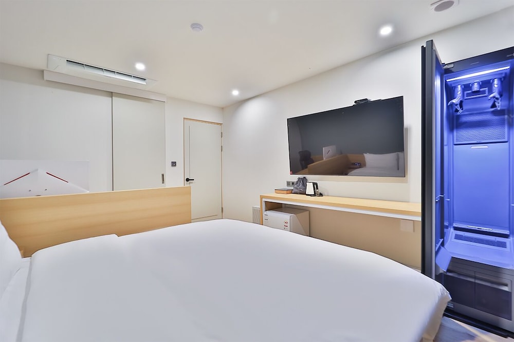 Deluxe 1 PC Room photo 2