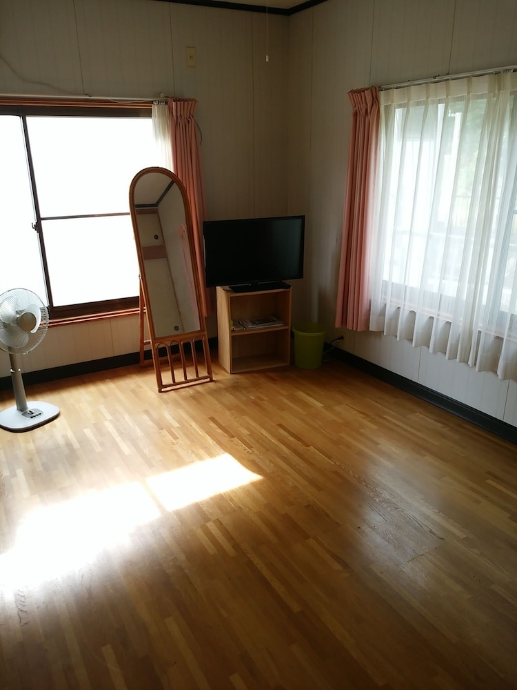 Standard Room for 5 photo 1