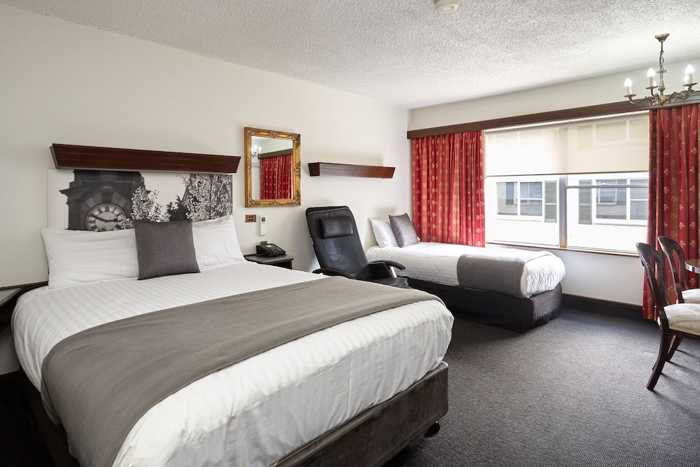 Twin Room - Photo 1