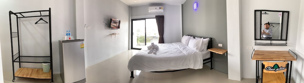 Standard Double Room photo 3