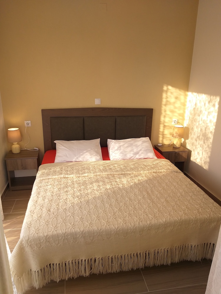 Double or Twin Room photo 2