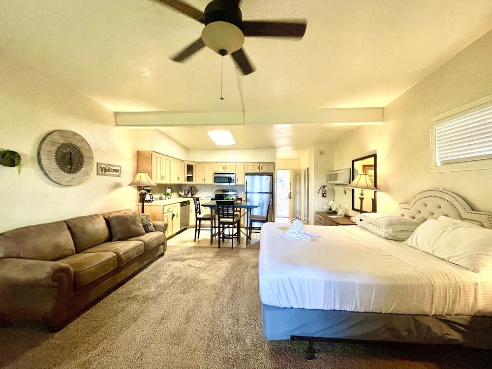 Room, 1 Bedroom photo 1
