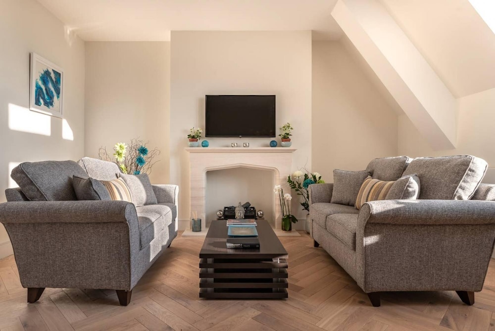 Cathedral View - Un appartement privé exclusif sur Cathedral Green, Exeter, Photo 23