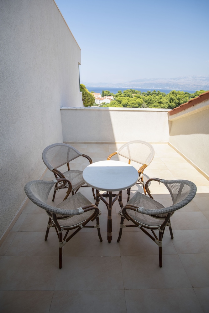 Duplex suite with sea view balcony photo 1
