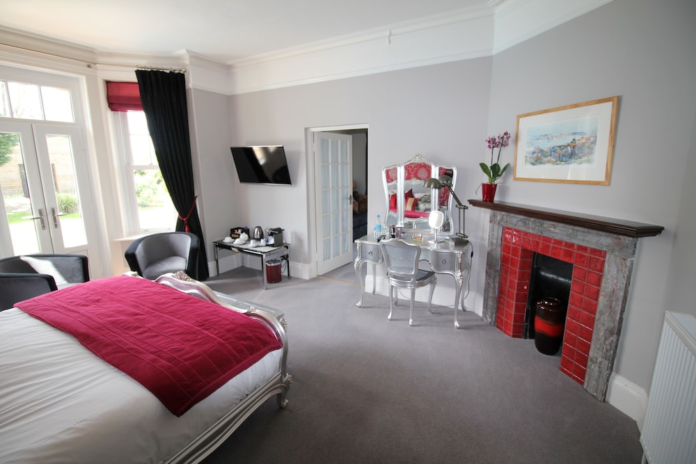 Superior Suite, Ground Floor photo 2